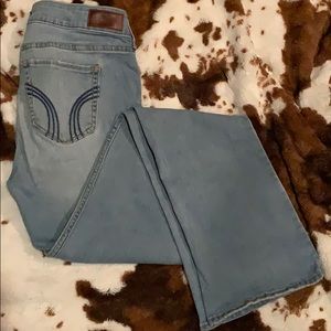 Hollister low rise boot.